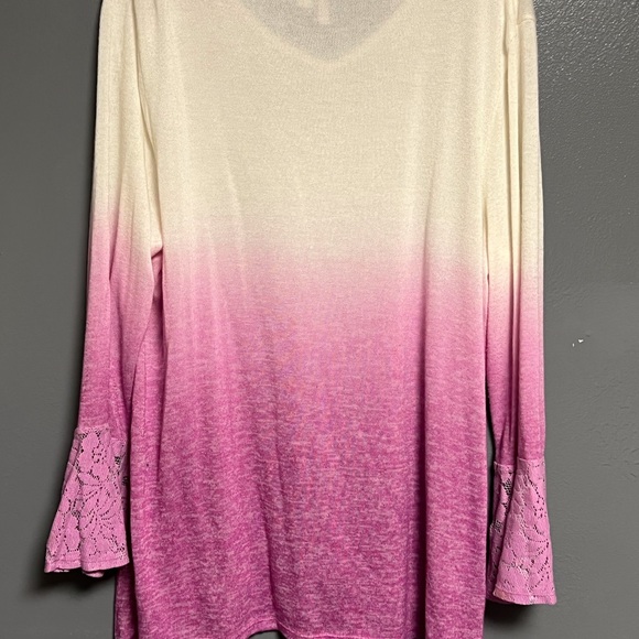 CATO  EST. 1946 XL IVORY And PINK OMBRÉ SWEATER - Picture 3 of 6